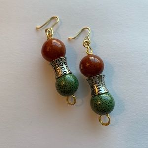 Ball earrings